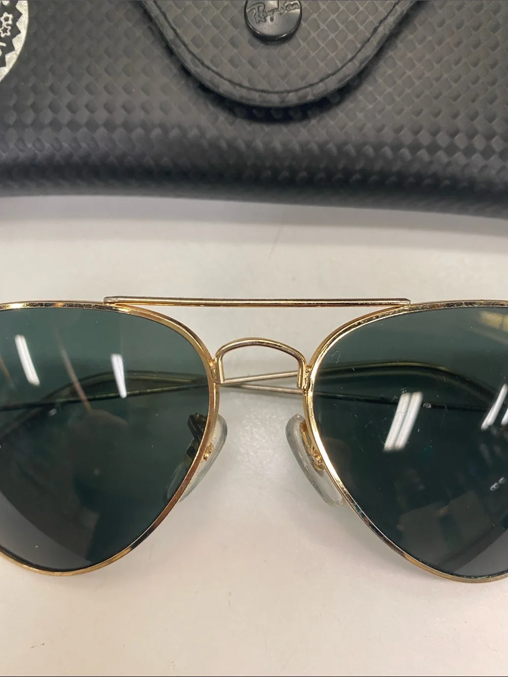 Ray-Ban Men’s Gold Aviator Sunglasses with Green Lenses